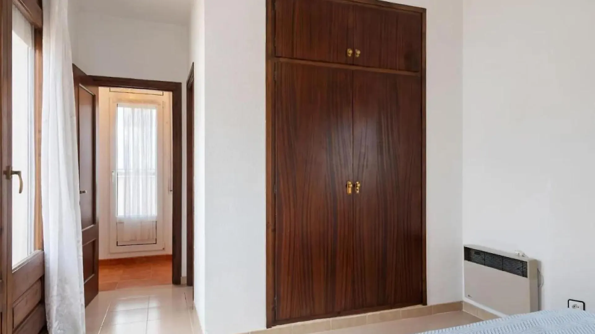 Amfora Cugat Villa Sant Pere Pescador 0*,  Spain